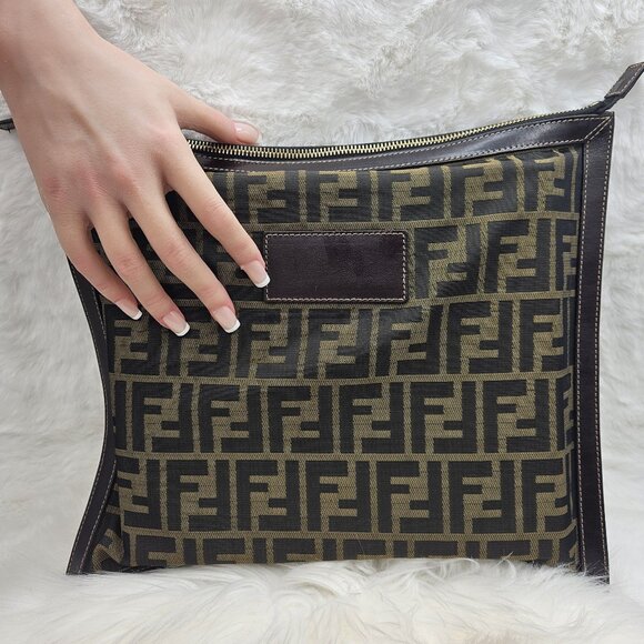 FENDI  Zucca Pattern FF Clutch - Picture 1 of 17